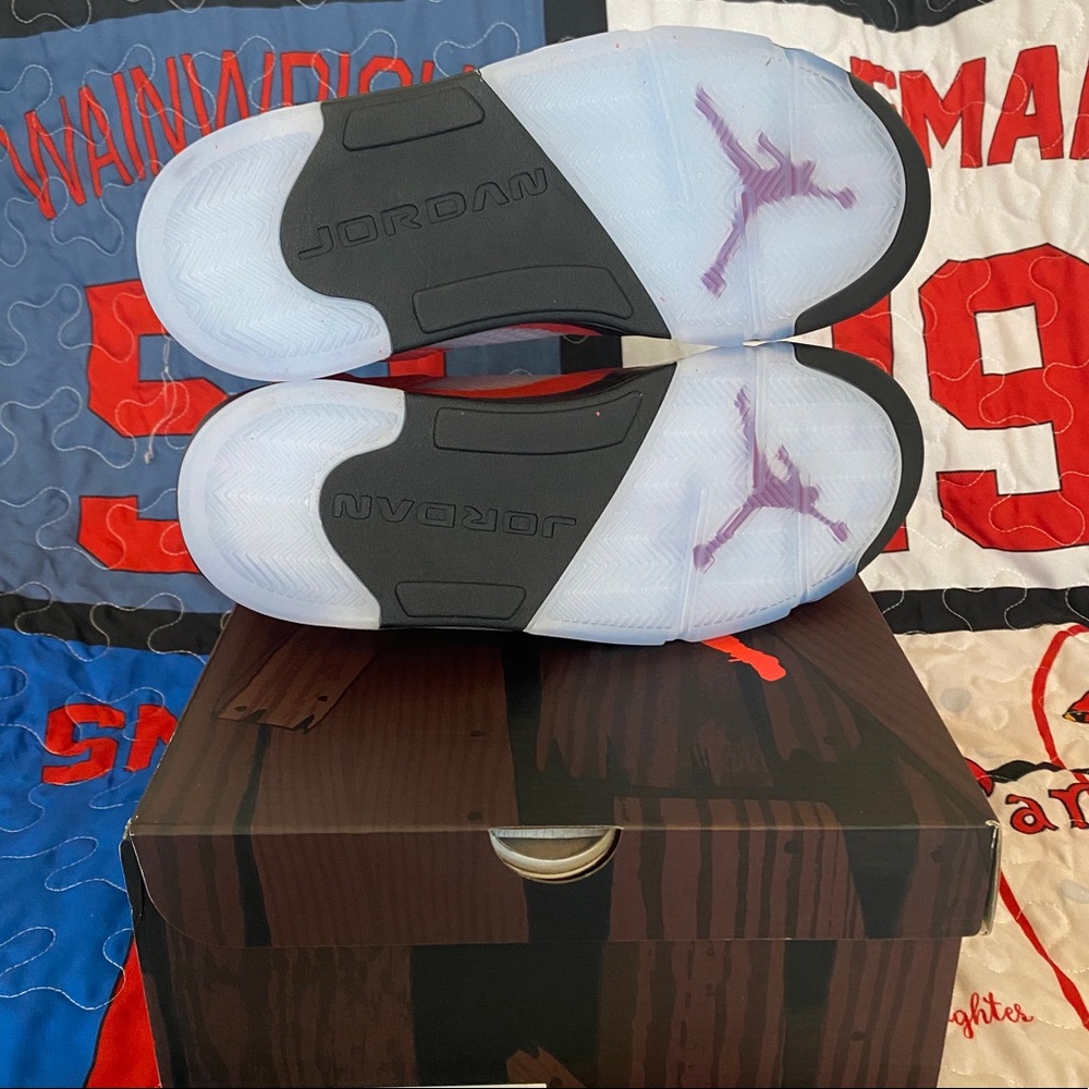 Air Jordan 5 Retro 2021 “Raging Bull” - Picture 6 of 9